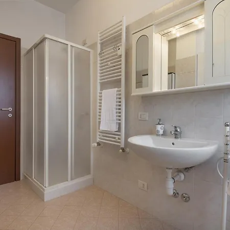 Apartmán San Macario House Mxp Airport *